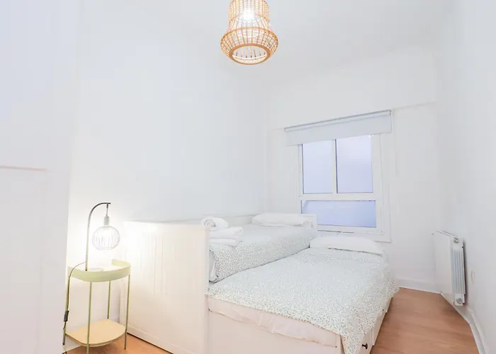 Ybh Urzaiz 33-35, 3 Apartment Vigo