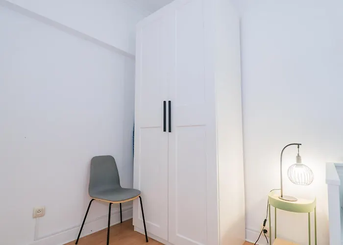 Ybh Urzaiz 33-35, 3 Apartment *